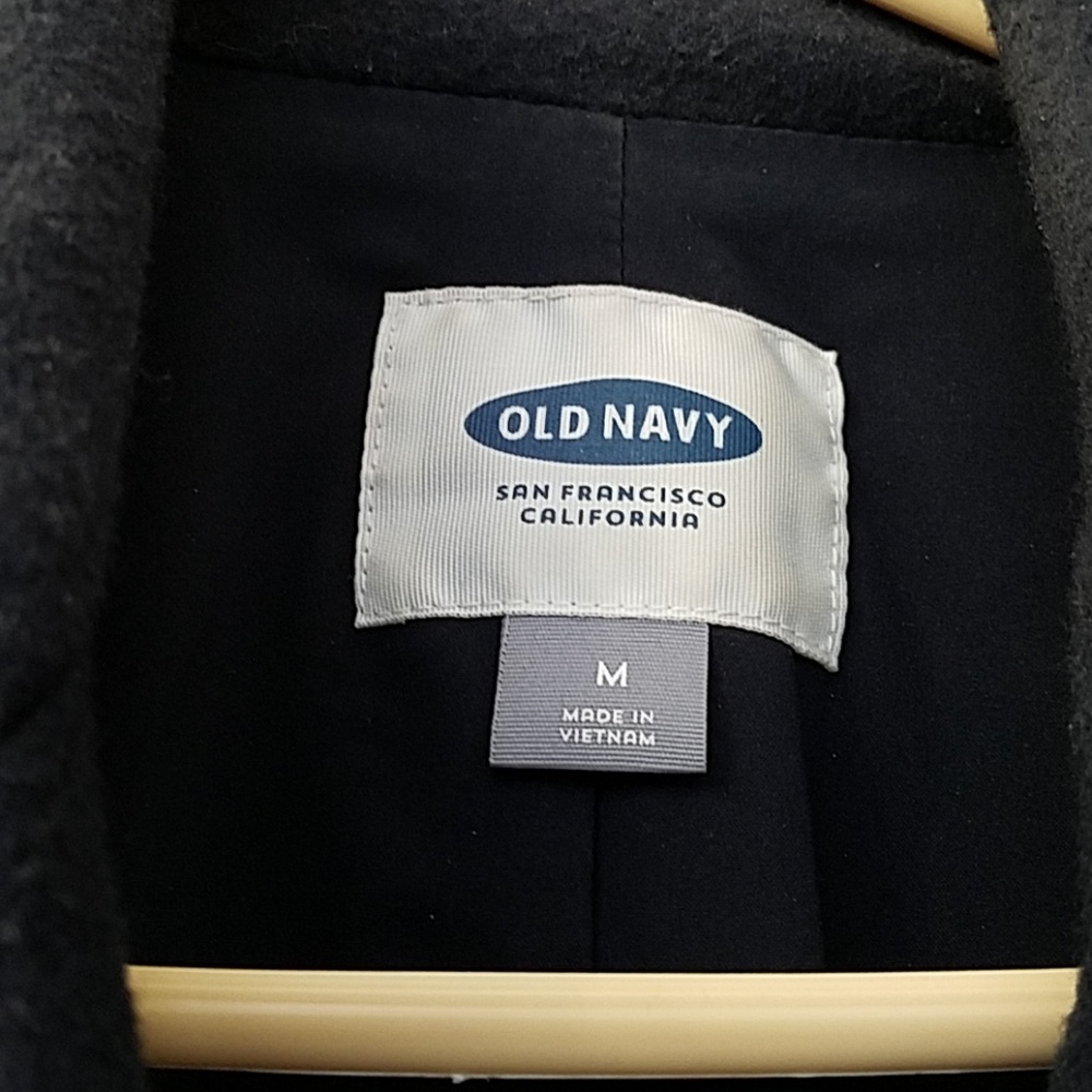 Button outter jacket. - Picture 2 of 4